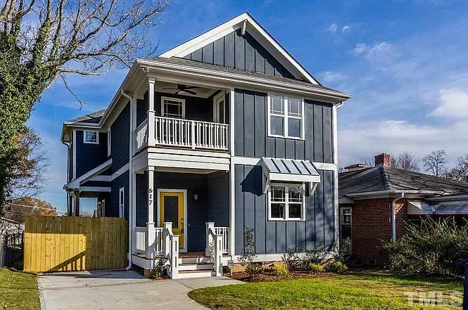 3 bed, 2.5 bath, 1622 sqft, $2,495 — Photo 1