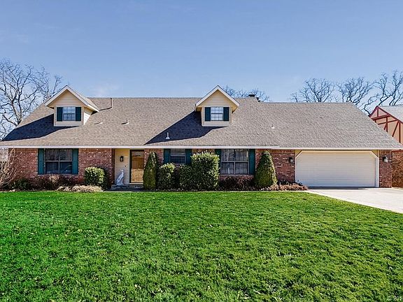 5th image of 1208 N Faulkner Dr