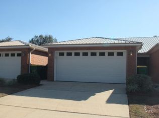 16 Roserita Pl, Mary Esther, FL 32569