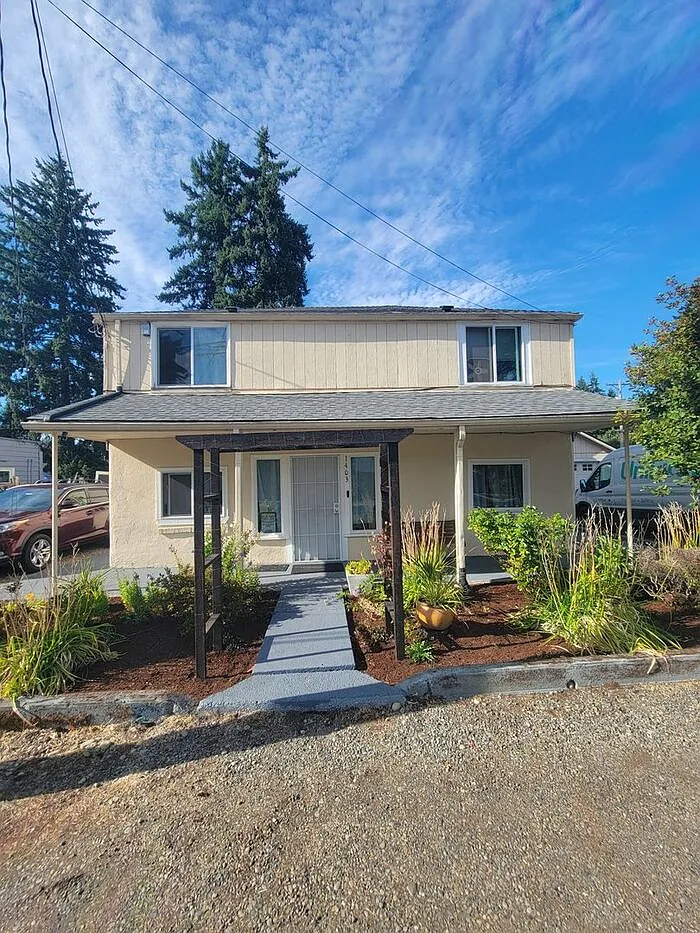 3 bed, 2.0 bath, 1700 sqft, $2,250 — Photo 1