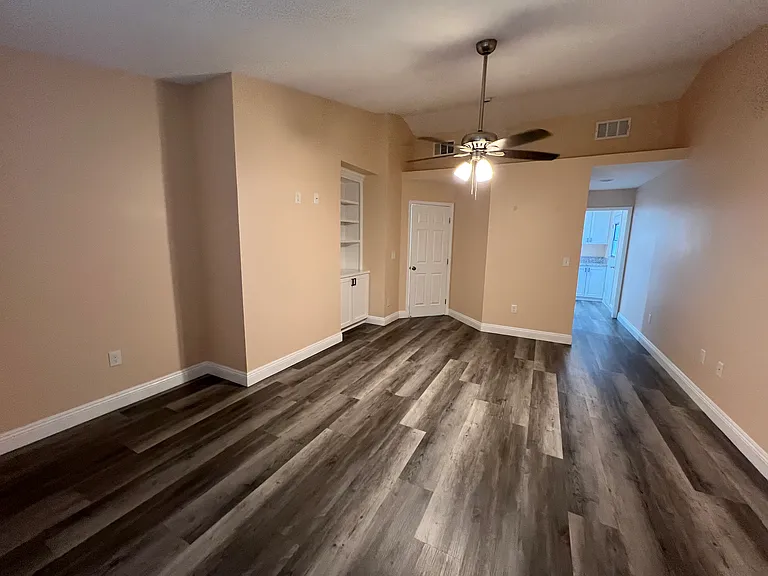 3004 Cherry Laurel St — Photo 9