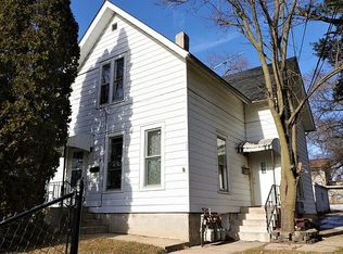 520 Lawrence Ave, Elgin, IL 60123