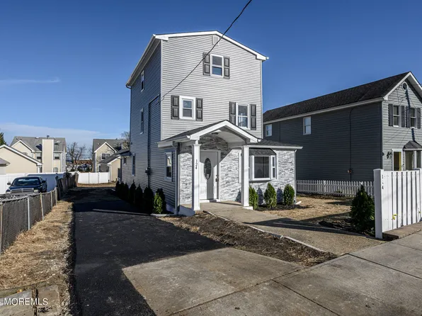 124 Highland Avenue, Highlands, NJ 07732