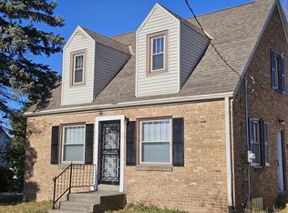 4800 West Green Tree ROAD, Milwaukee, WI 53223