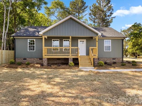 428 4th St, York, SC 29745