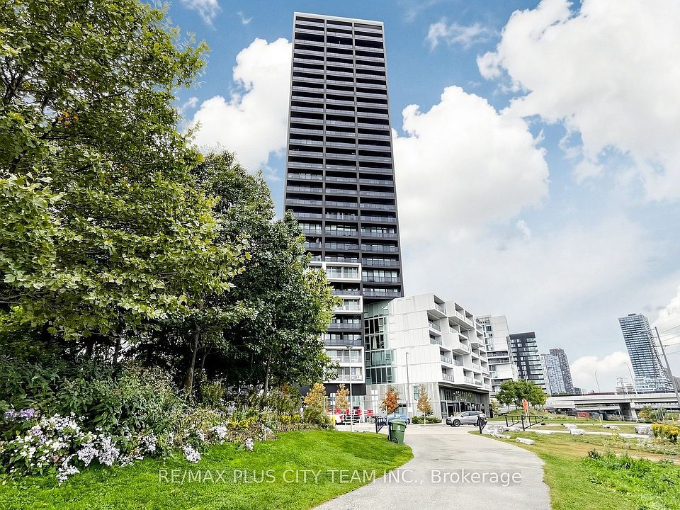1st image of 170 Bayview Ave #301