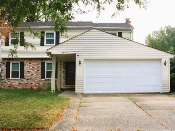 2048 Highbury Dr, Troy, MI 48085