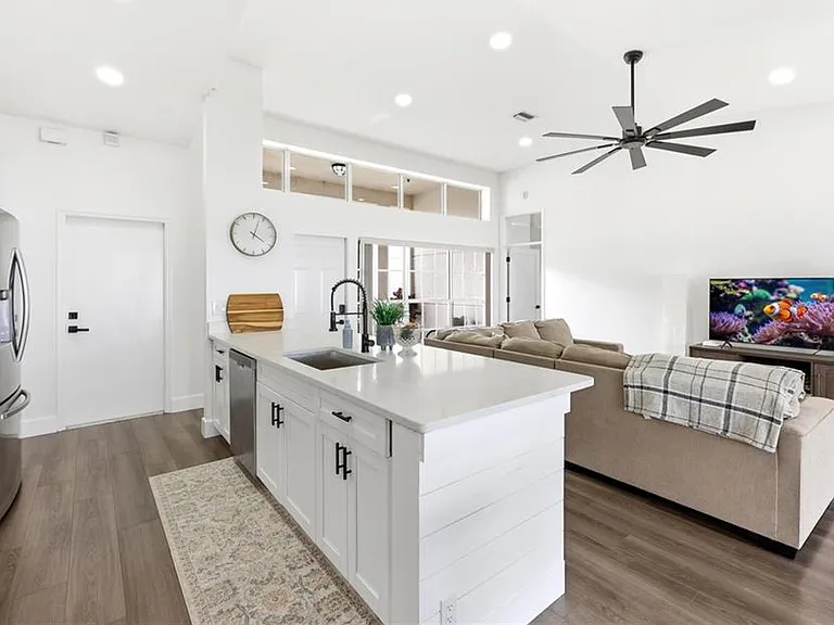 7287 Mill Pond Cir — Photo 13