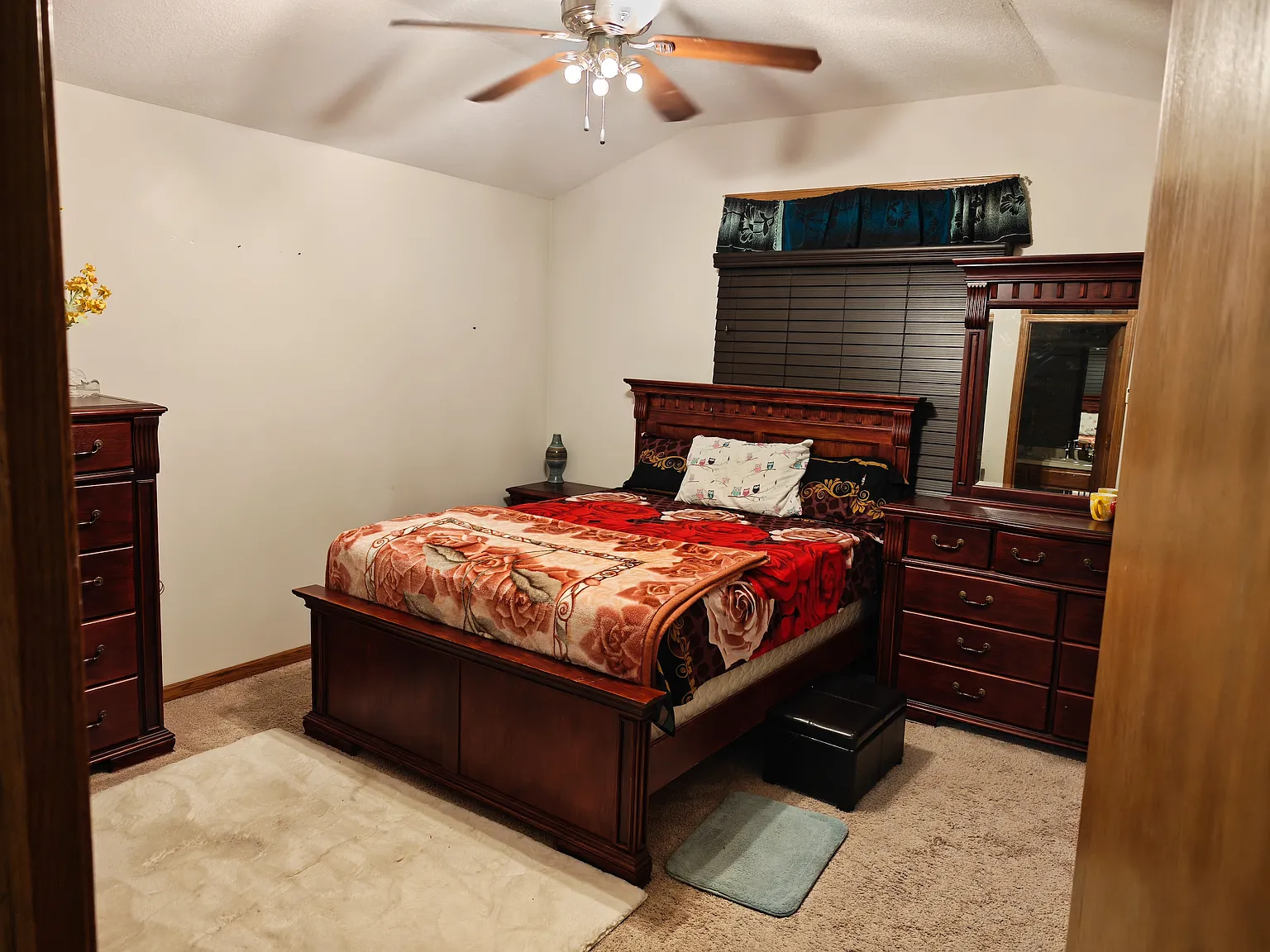 3 bed, 1679 sqft, $2,700 — Photo 4