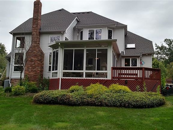 2nd image of 4964 Dublin Dr