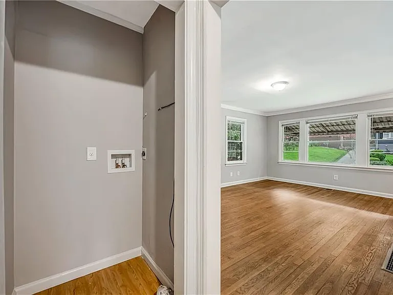 847 Gertrude Pl NW — Photo 15