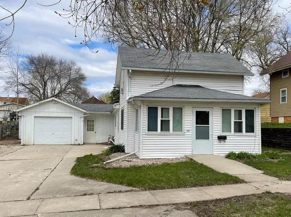 512 W Nebraska St, Algona, IA 50511