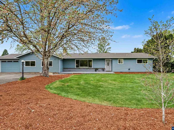 2140 SW 49th St, Corvallis, OR 97333