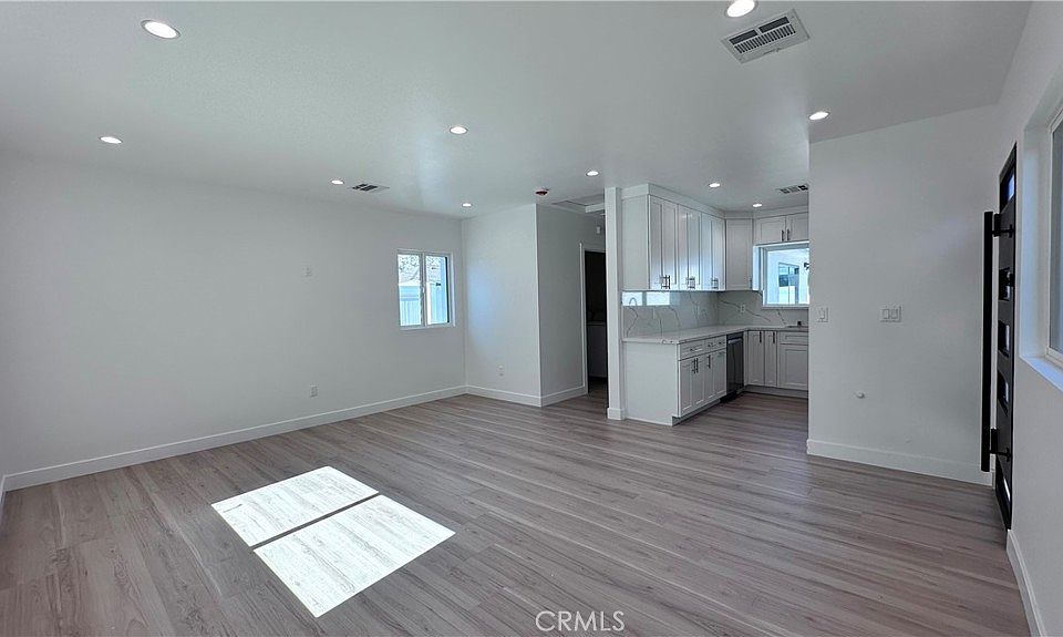 1st image of 2135 N Brighton St #102