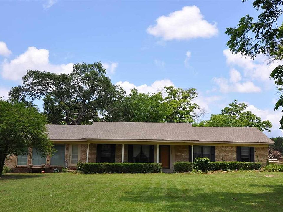 1st image of 2303 County Road 1125