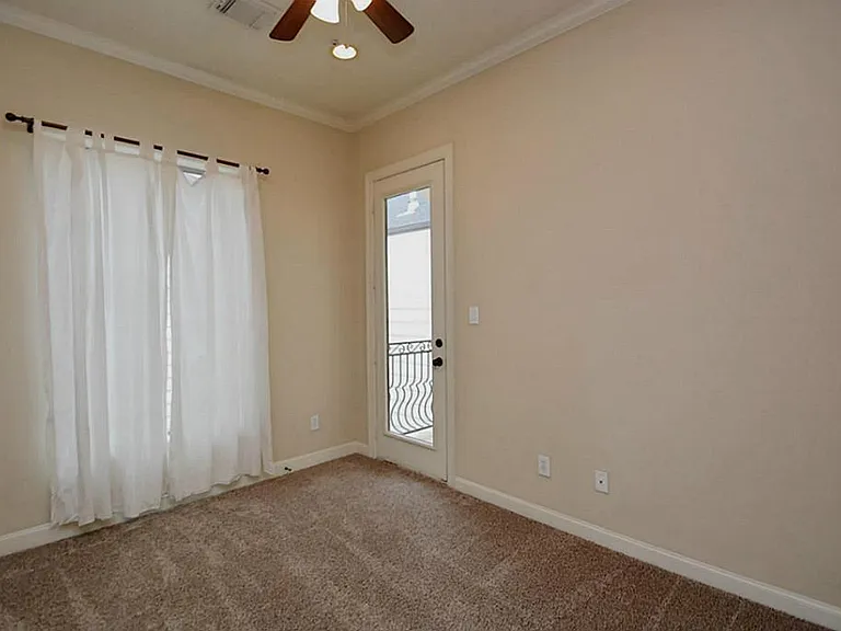 6310 Hamman St #C — Photo 26