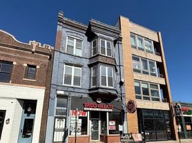 1608 W North Ave, Chicago, IL