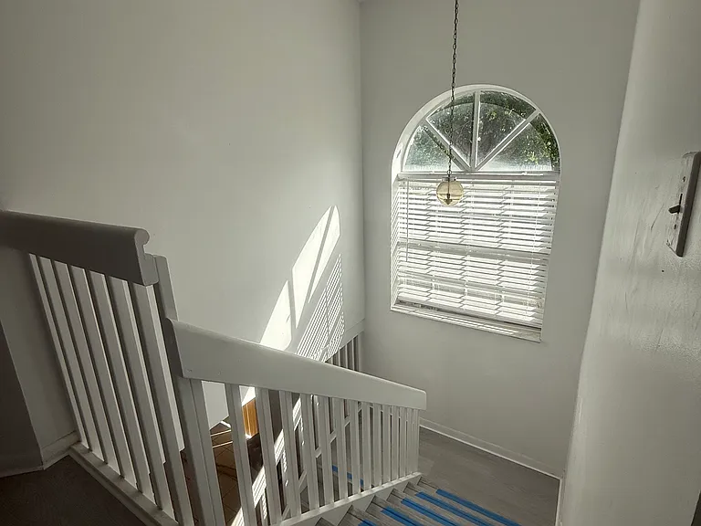 127 SW 159th Way — Photo 28