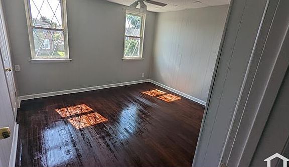 4th image of 7848 Saint Gregory Dr