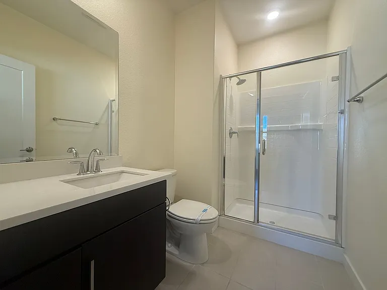 1052 Bigleaf Pl #106 — Photo 6