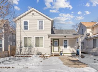 572 North Ave, Aurora, IL 60505