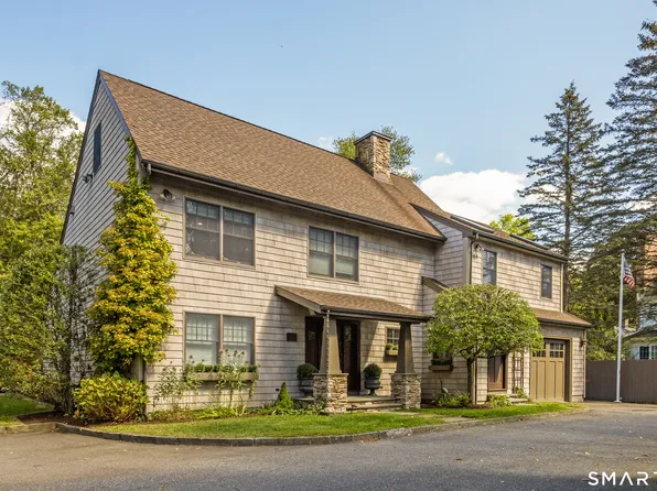 107 Parade Hill Road, New Canaan, CT 06840