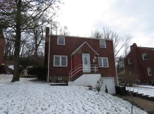267 Gilkeson Rd, Mt Lebanon, PA 15228