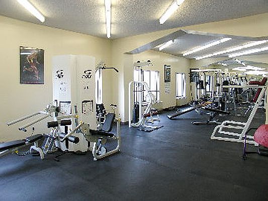 5th image of 25-40 Shore Blvd #3I