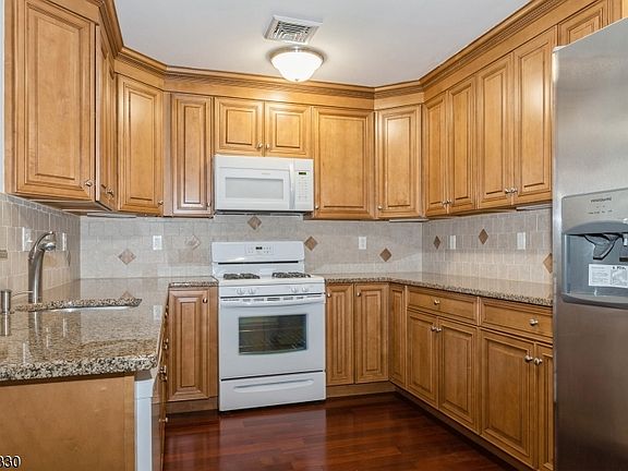 2nd image of 316 South Ave #300