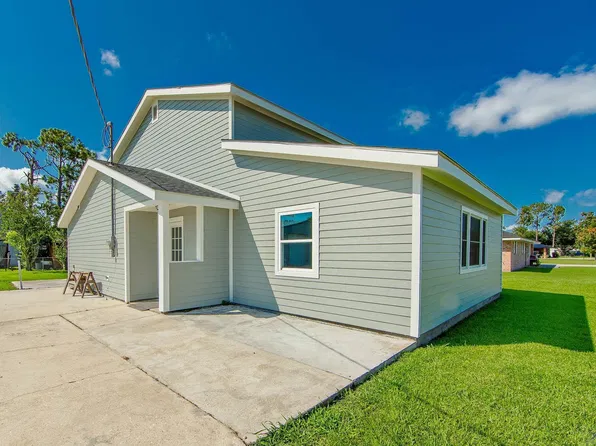 219 Comeaux Dr, Lockport, LA 70374