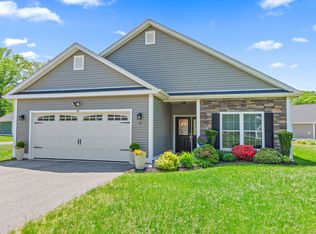 18 Henry Dr #18, Plainfield, CT 06374