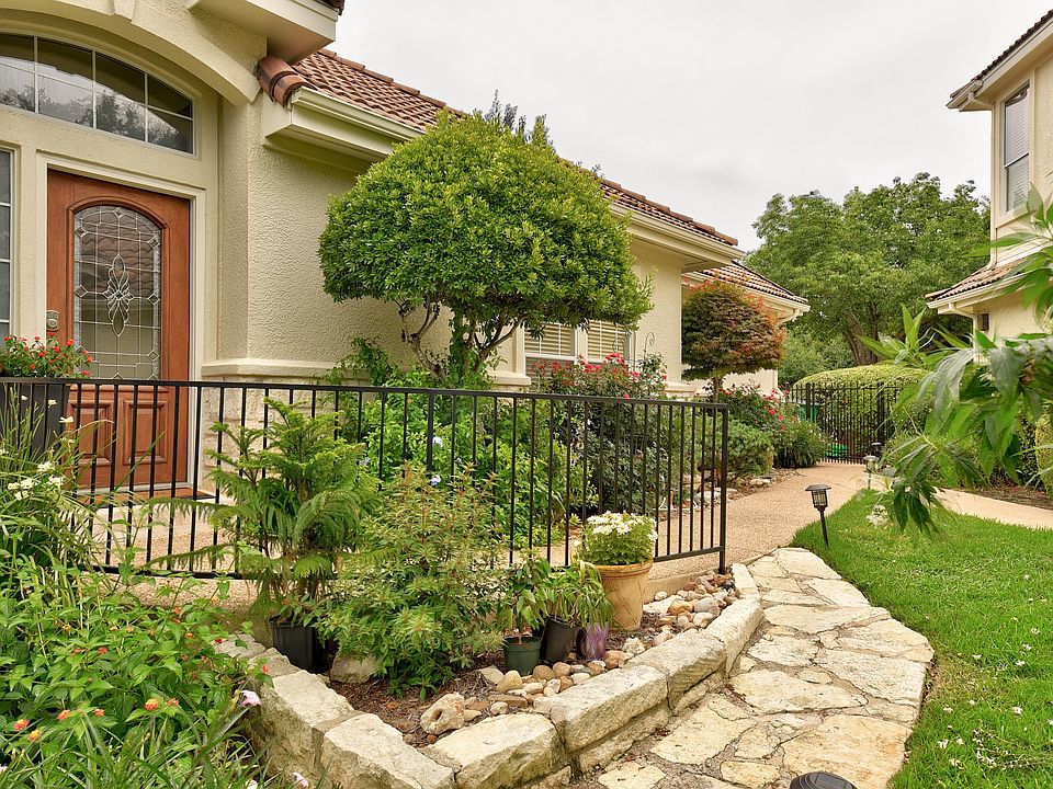 1st image of 323 The Hills Dr #14