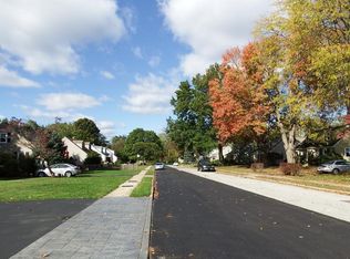 1310 Bradford Rd, Oreland, PA 19075