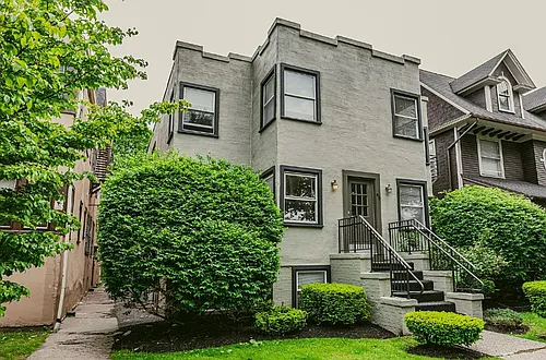 45 Vick Park Photo 1