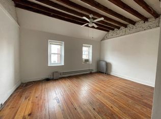 711 S 4th St #3, Philadelphia, PA 19147