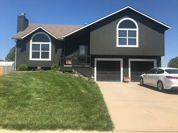 32540 W 174th St, Gardner, KS 66030
