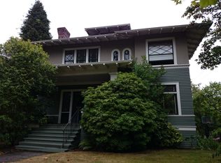 400 17th Ave E, Seattle, WA 98112