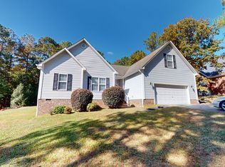 230 Maplewood Dr, Sanford, NC 27332