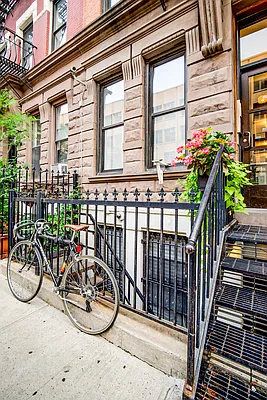 Rented by Corcoran | media 14