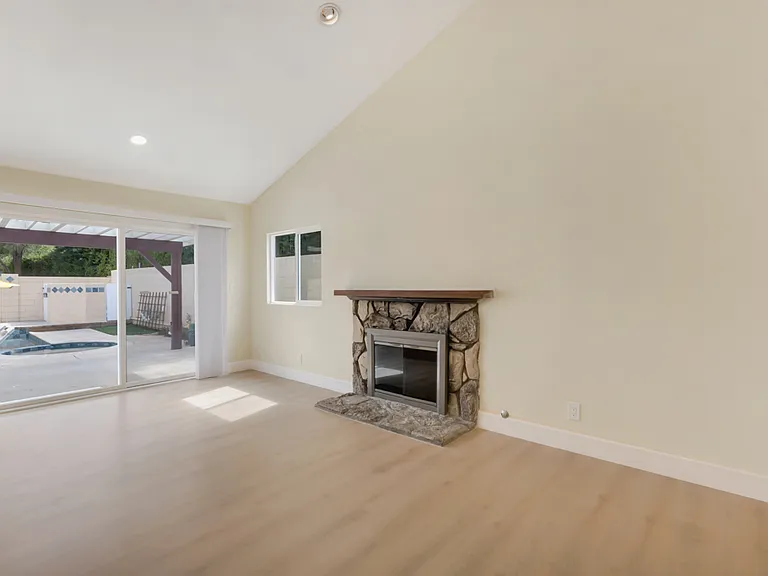 29486 Quail Run Dr — Photo 27