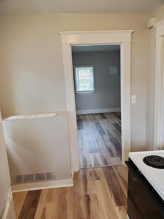 121 Clinton St — Photo 4