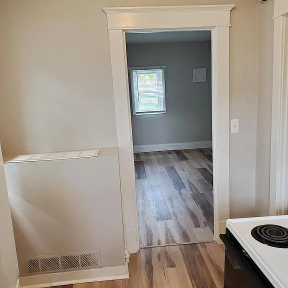 121 Clinton St — Photo 4