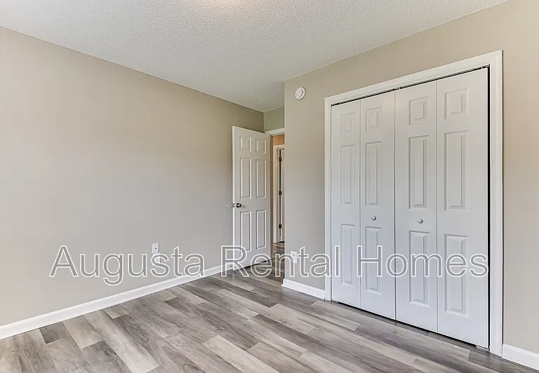 4416 Hatteras Dr — Photo 30