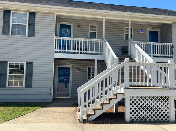 369 S Moore St, Clayton, NC 27520