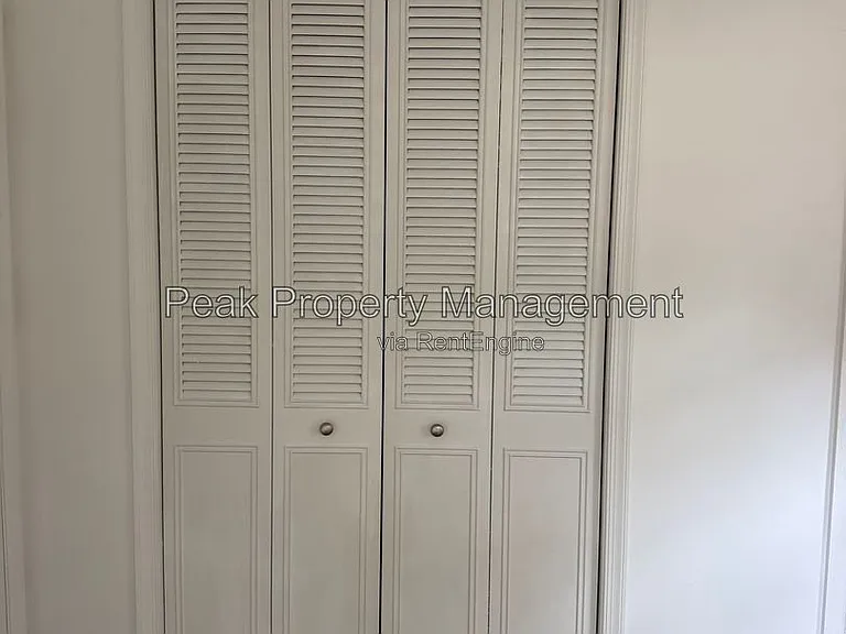 2119 Woodmont Dr — Photo 15