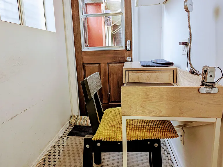 1411 Lemoyne St — Photo 13