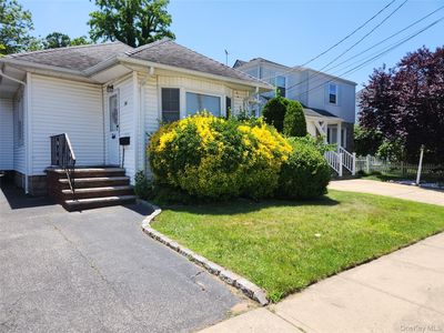 14 W Argyle Street, Valley Stream, NY, 11580