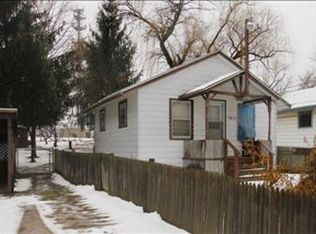 565 Upton Ave, Springfield, MI 49037