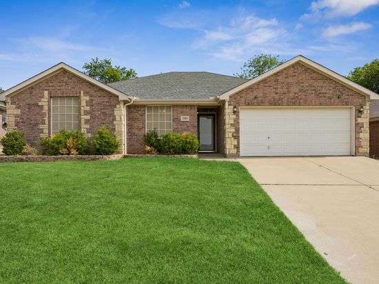 2101 Turtle Cove Dr, Mansfield, TX 76063