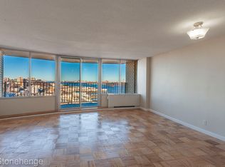 8200 Boulevard E APT 19E, North Bergen, NJ 07047